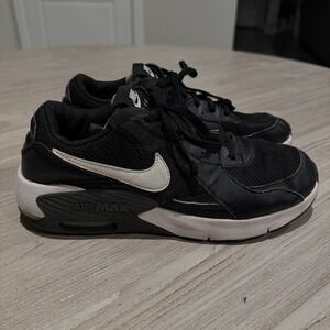 Nike Women's Air Max Excee Shoes US 6.5 / 5Y Black & White Swoosh Tie Sneakers